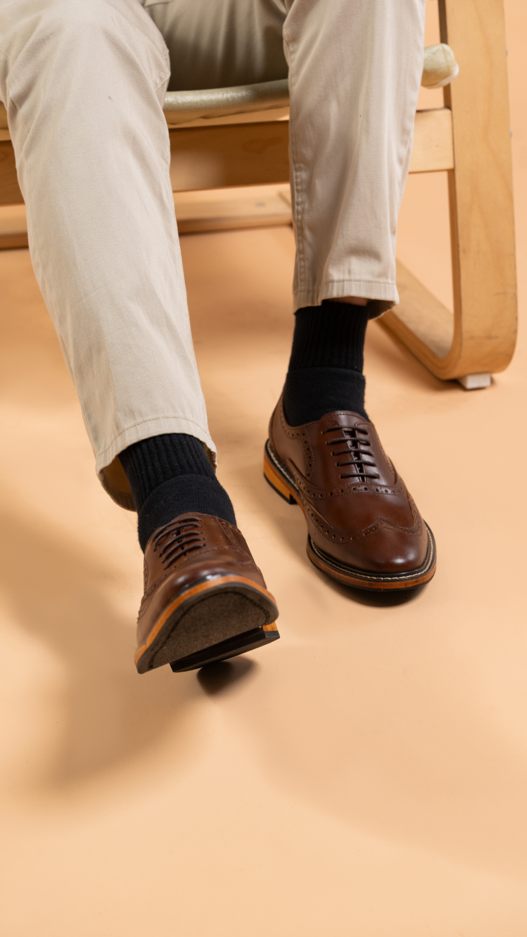 GUEVARRA Wingtip Oxford - Walnut