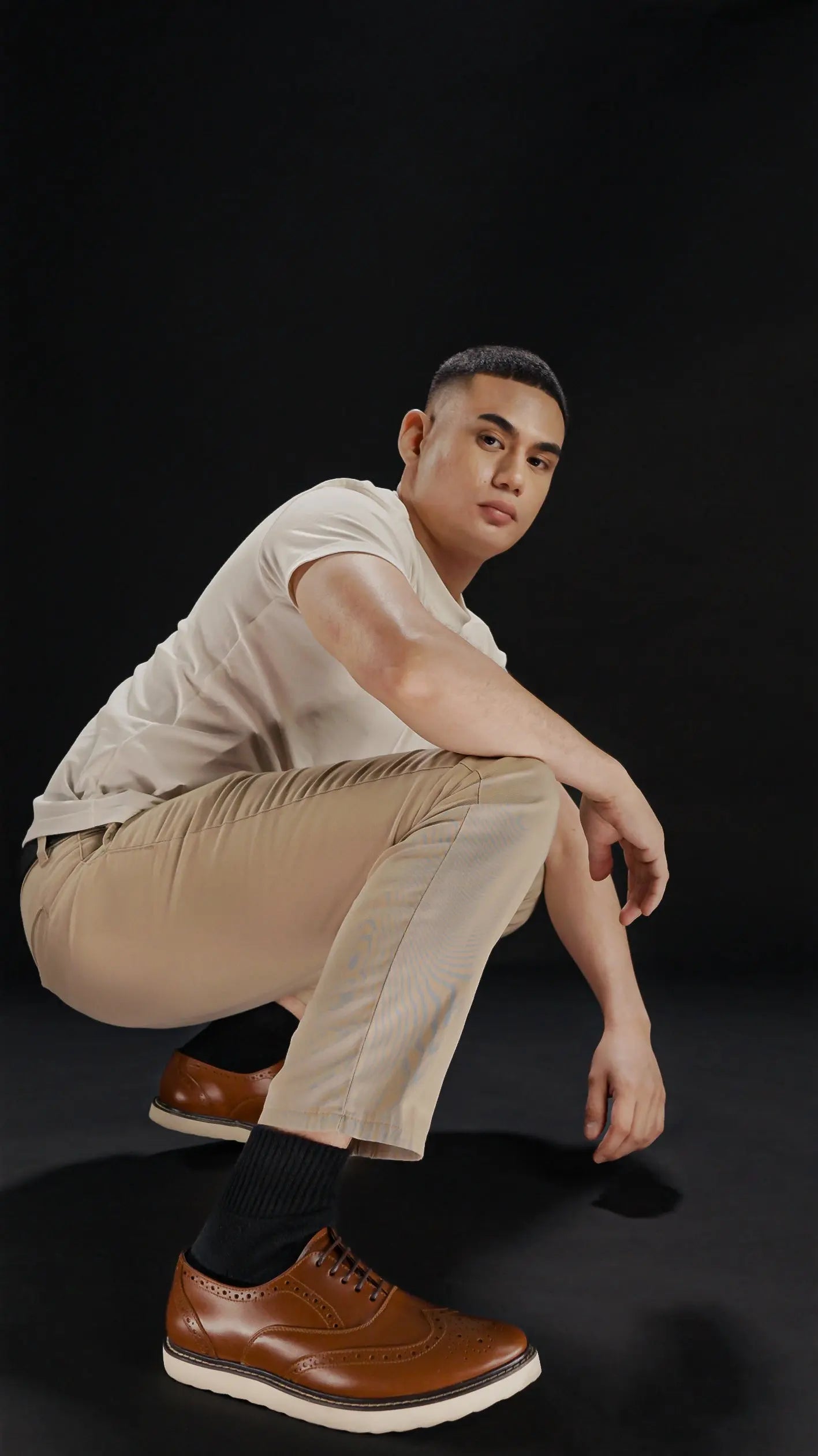 GUEVARRA Wingtip Oxford in Rubber Sole - Tan by Mariqueño