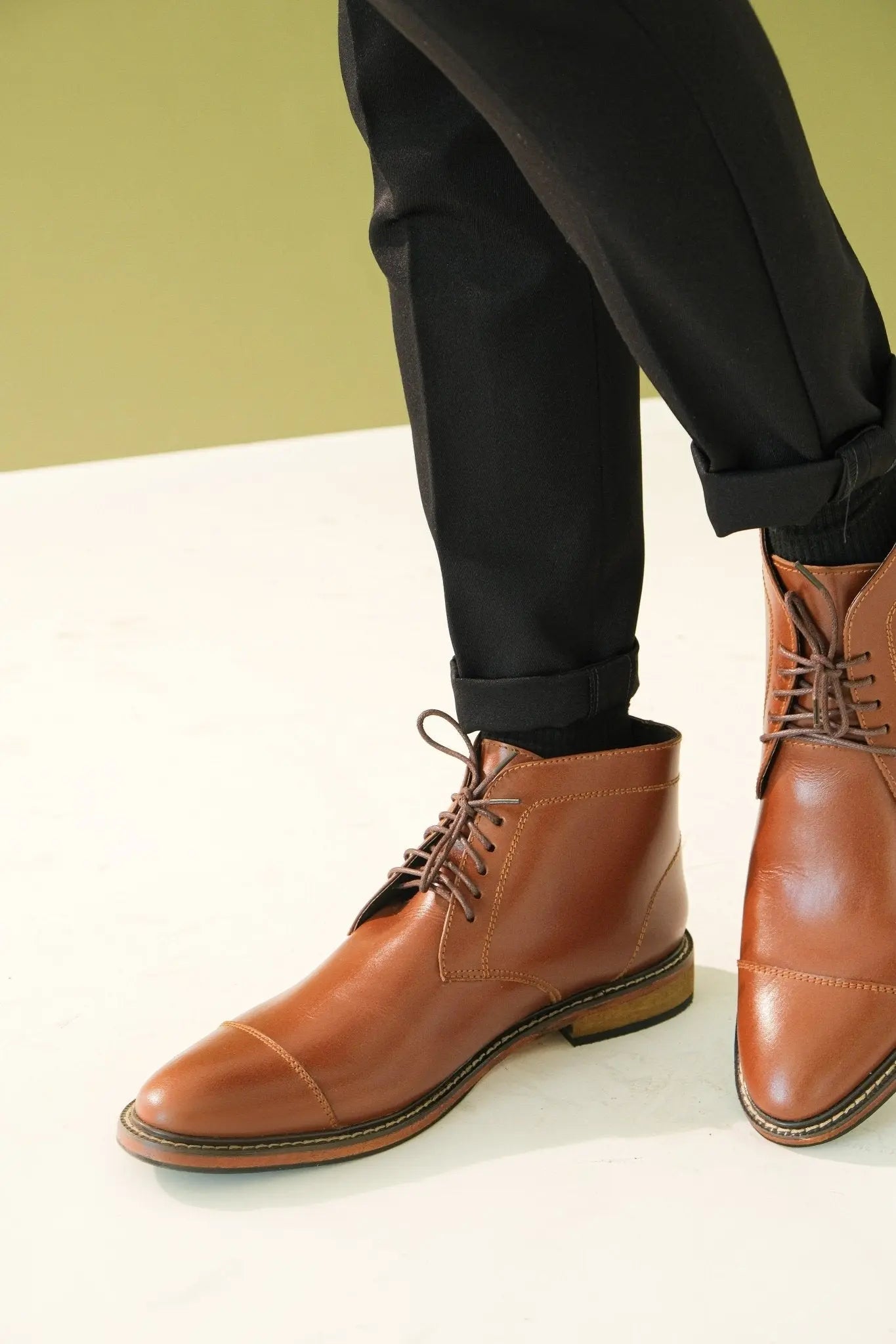 FELIX Chukka Boots - Tan | by Mariqueño ( )