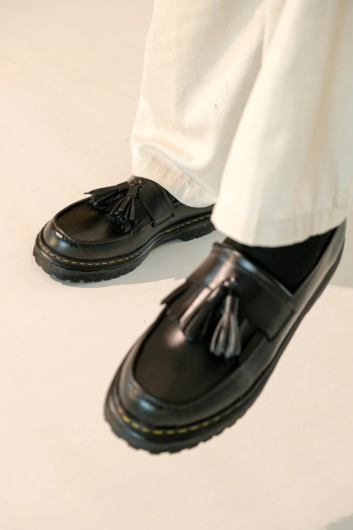 MARCELINO Tassel Loafer - Black | by Mariqueño ( )
