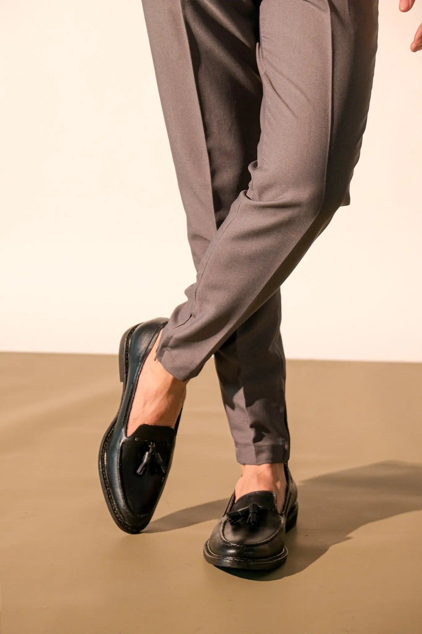 ENRIQUE Tassel Loafer - Black | by Mariqueño ( )