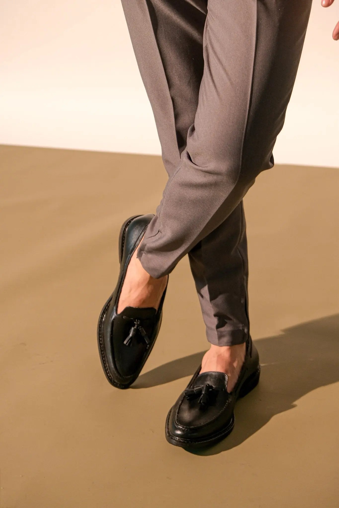 ENRIQUE Tassel Loafer - Black | by Mariqueño ( )