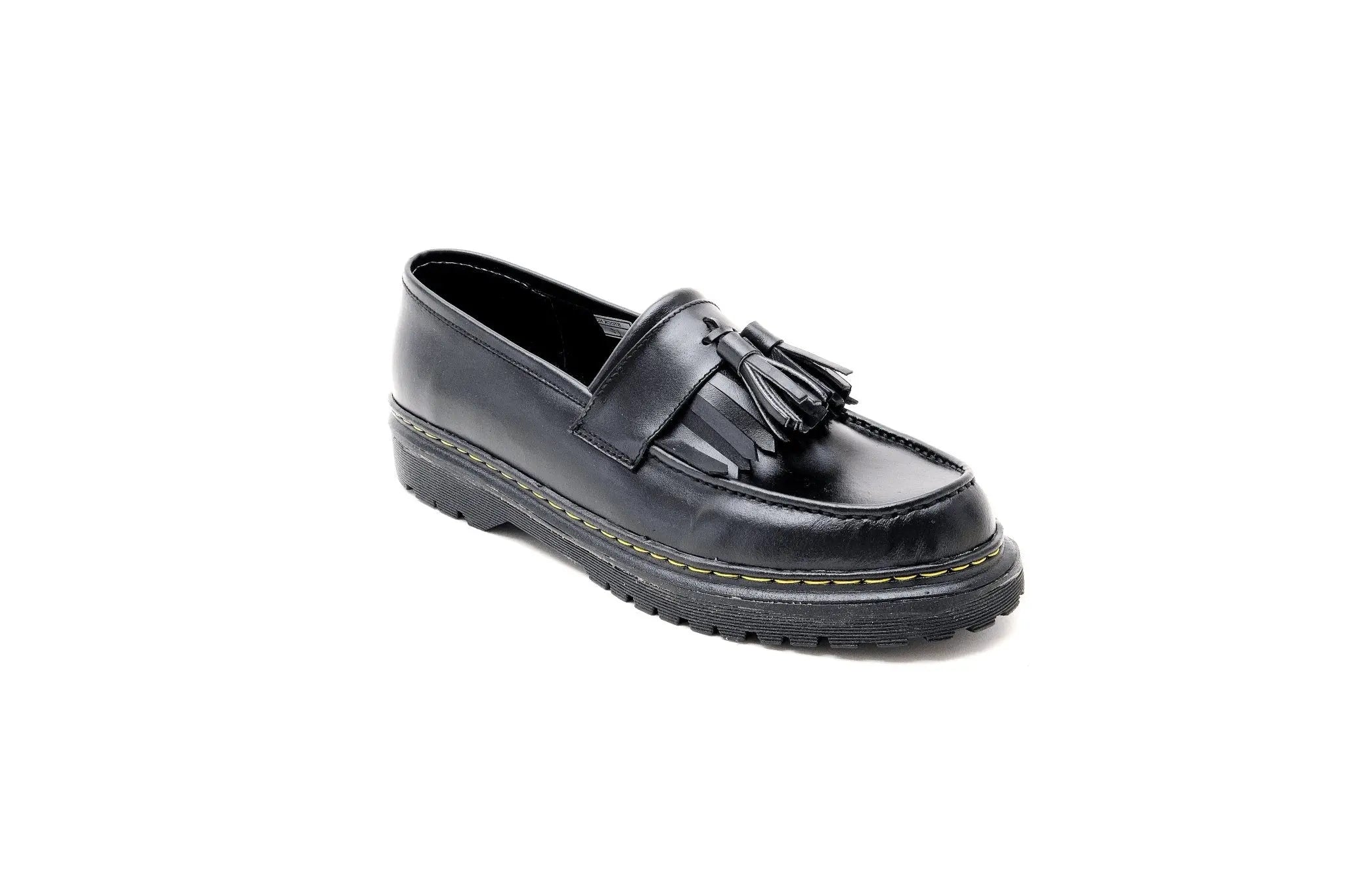 MARCELINO Tassel Loafer - Black | by Mariqueño ( )
