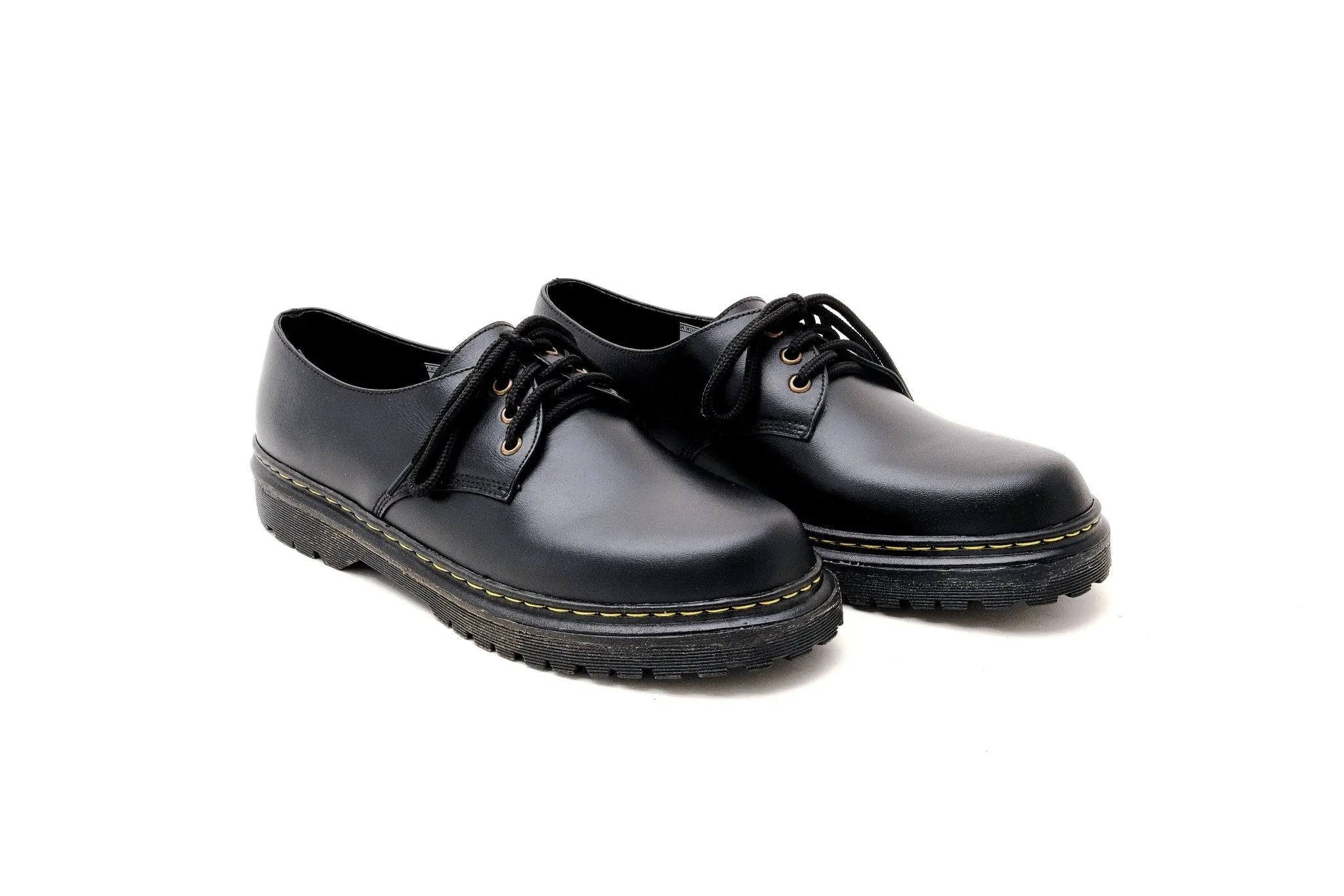 MARCELINO Low Cut Leather Riding Boots - Black | by Mariqueño ( )