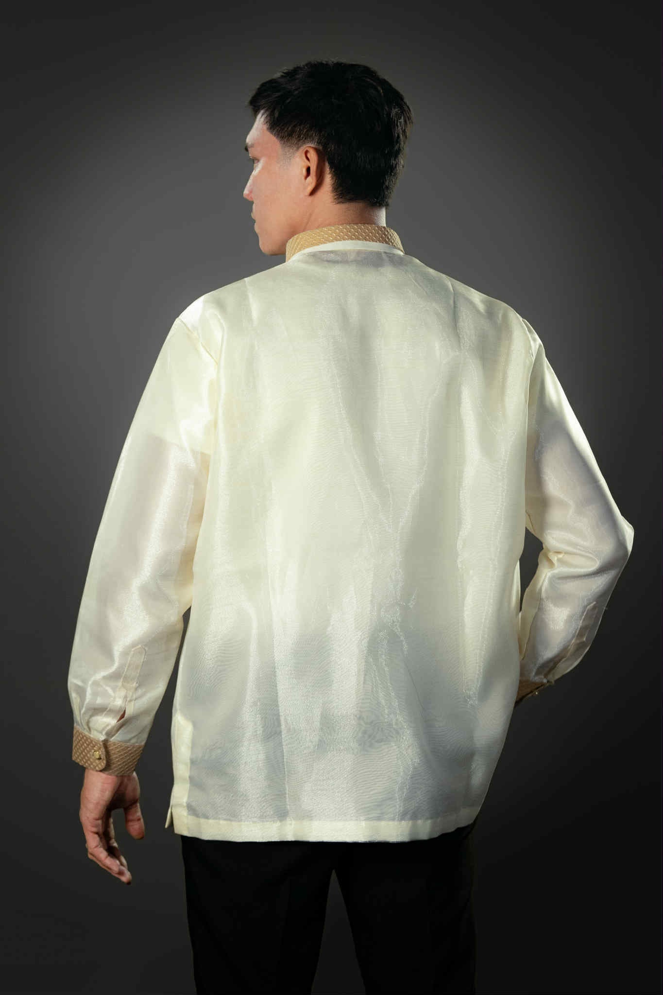 Men's FELIX Piña Organza Barong Tagalog in Cream - Sport Collar | by Mariqueño ( )