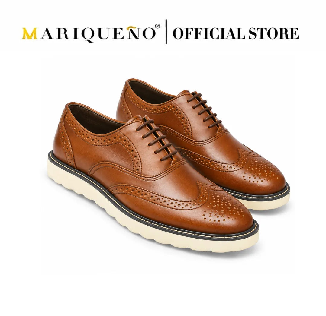 Walnut brown leather wingtip rubber soles shoes on a white background, featuring the Mariqueno brand.
#color_walnut