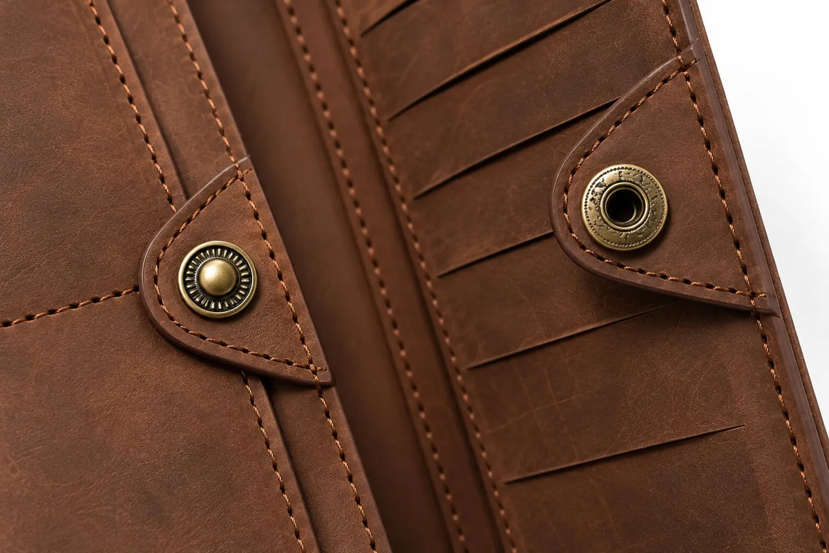#color_dark brown