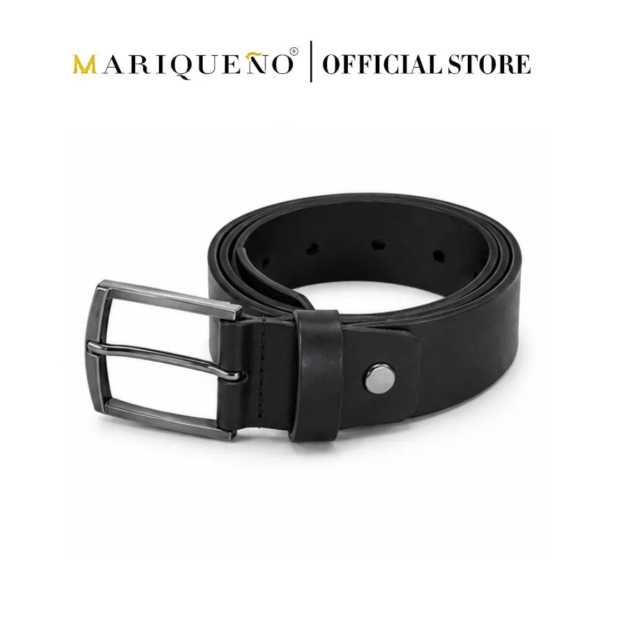 Black leather belt with silver buckle on a white background, branded as Mariqueno.
#color_black