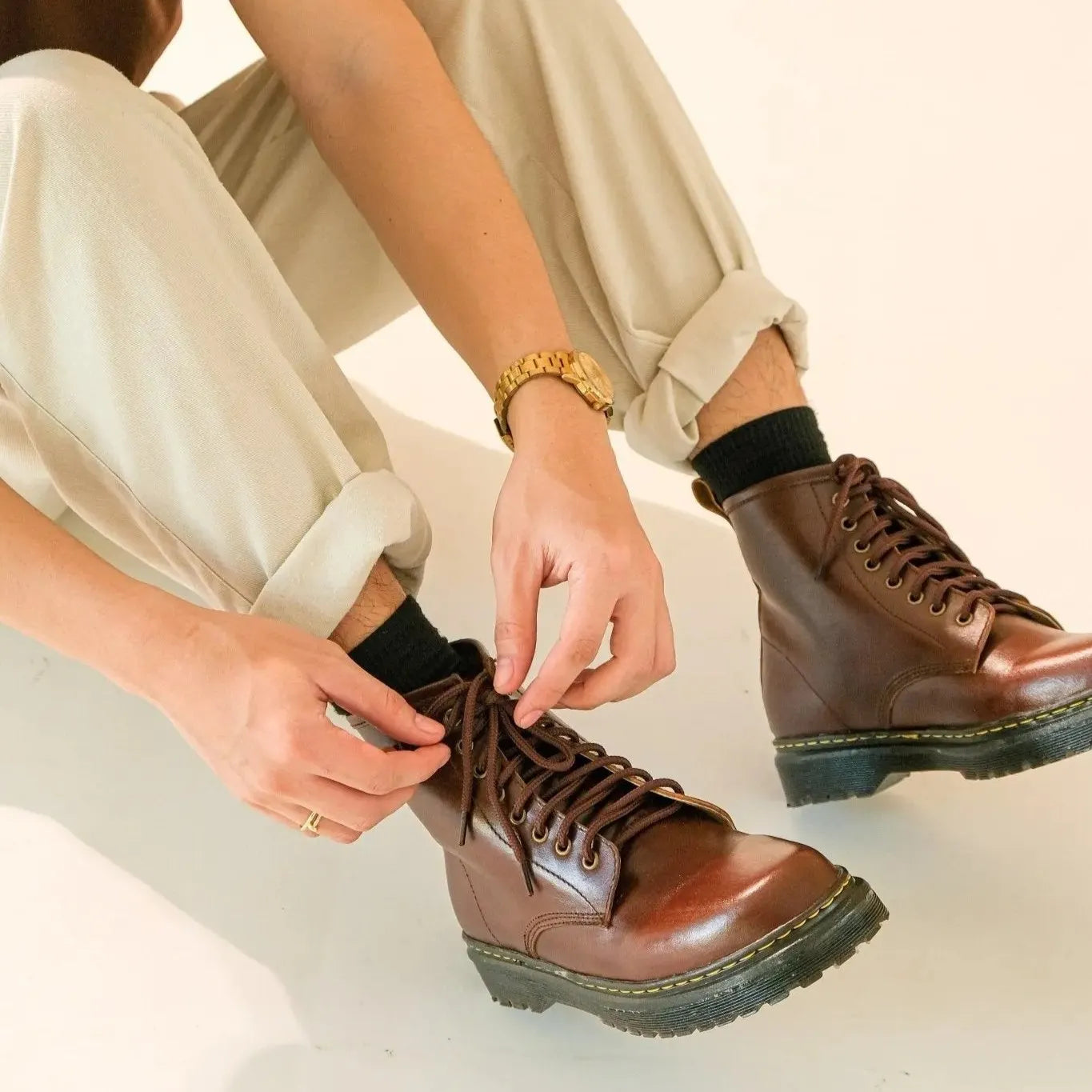 High cut walnut brown boots
#color_walnut