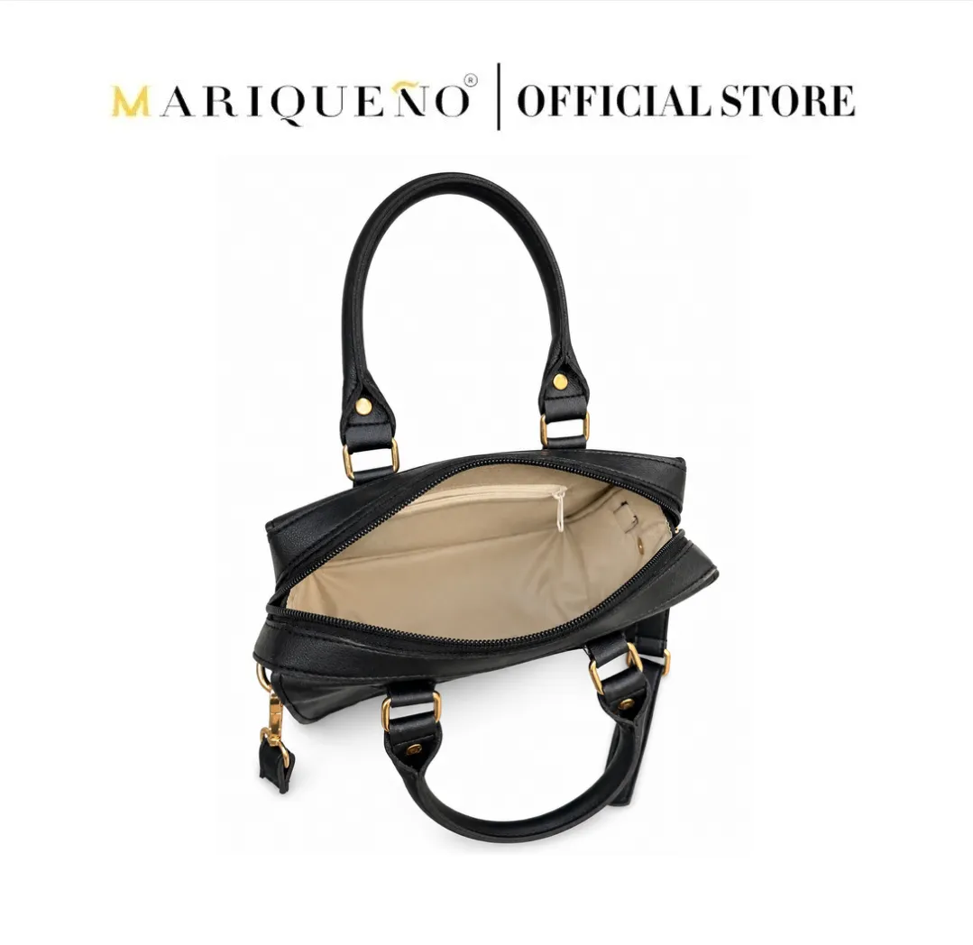 Black bag with features highlighted, including an inner zippered pocket and leather handle, on a white background with 'MARIQUENO' branding.
#color_black
