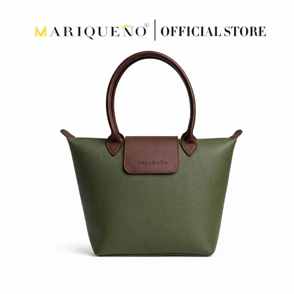 Green handbag with brown accents on a white background, featuring the Mariqueno brand.
#color_green