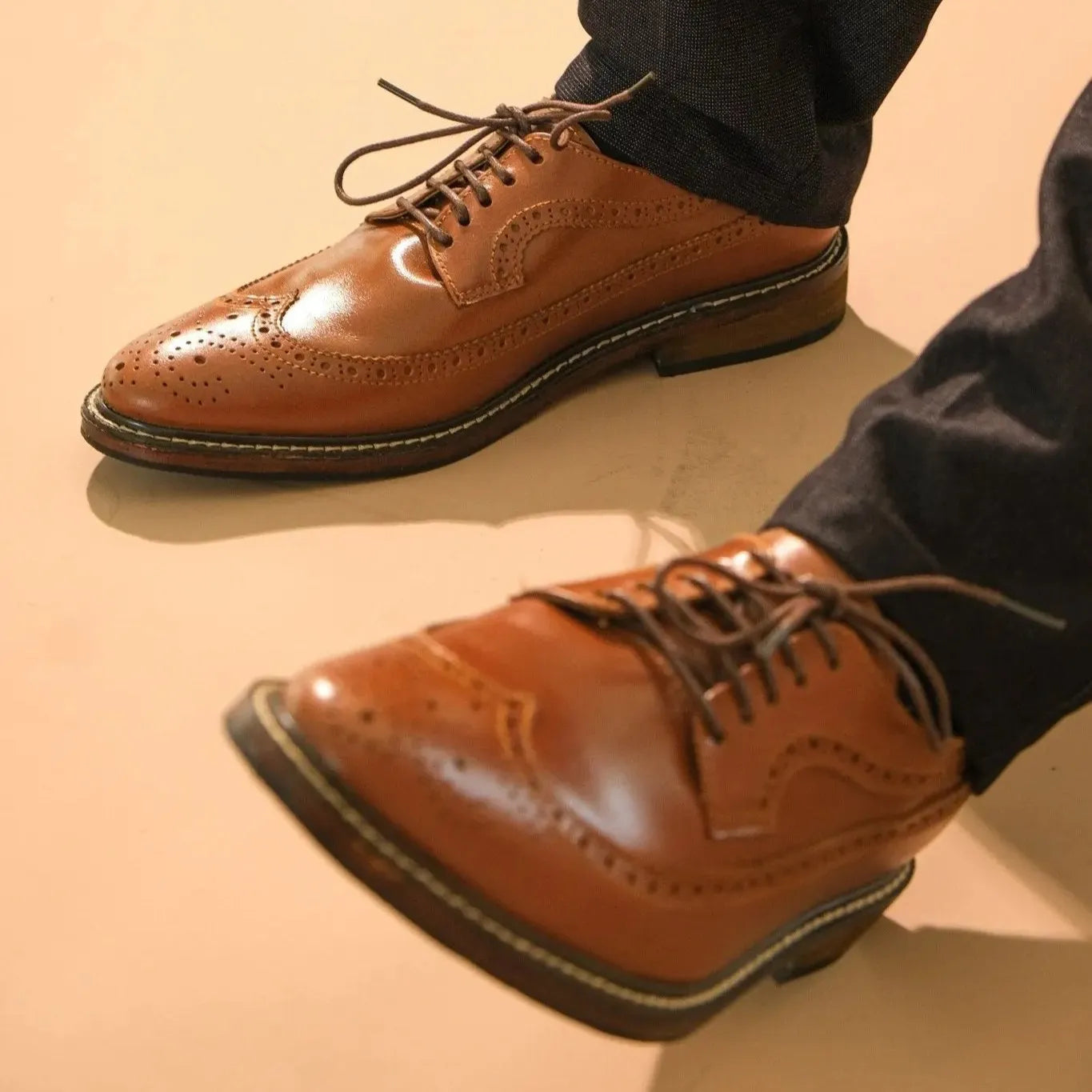 Quezon longwing leather shoes in tan color
#color_tan