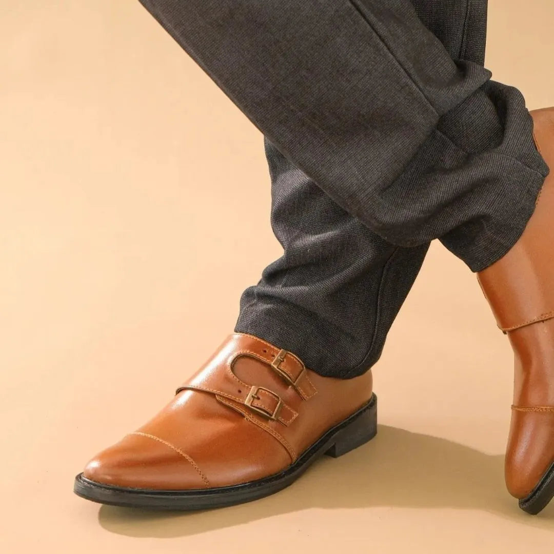 Santiago double monk strap leather shoes in tan color
#color_tan
