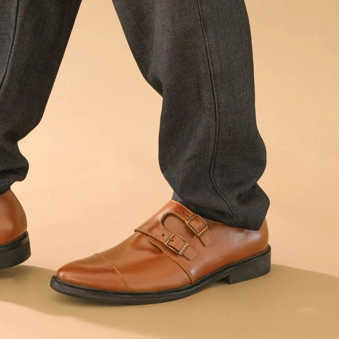 Santiago double monk strap leather shoes in tan color
#color_tan