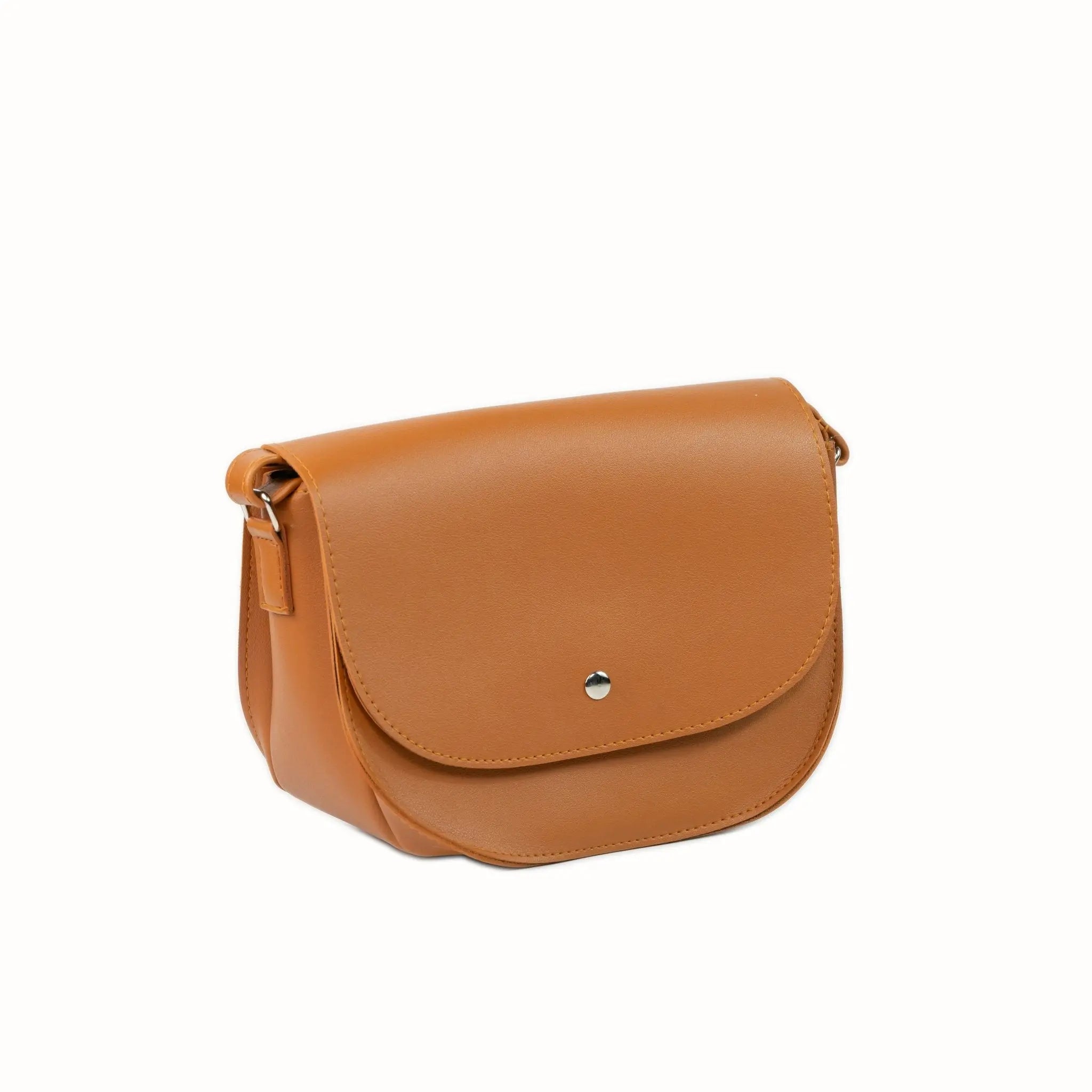 MADISON Classic Sling Bag in Tan Brown - Mariqueño