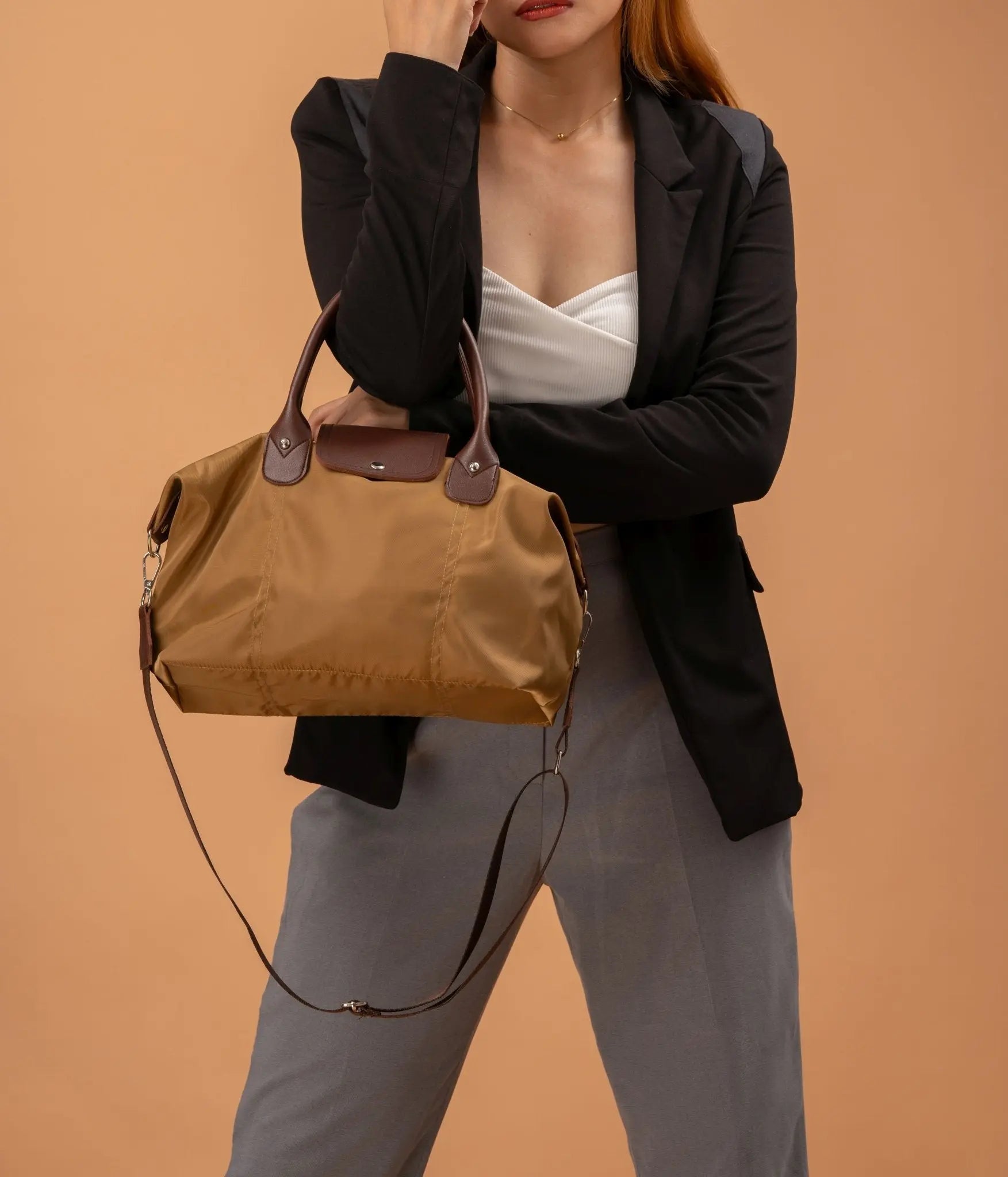 MARTHA Nylon Canvas Tote Bag in Coffee Brown - Mariqueño