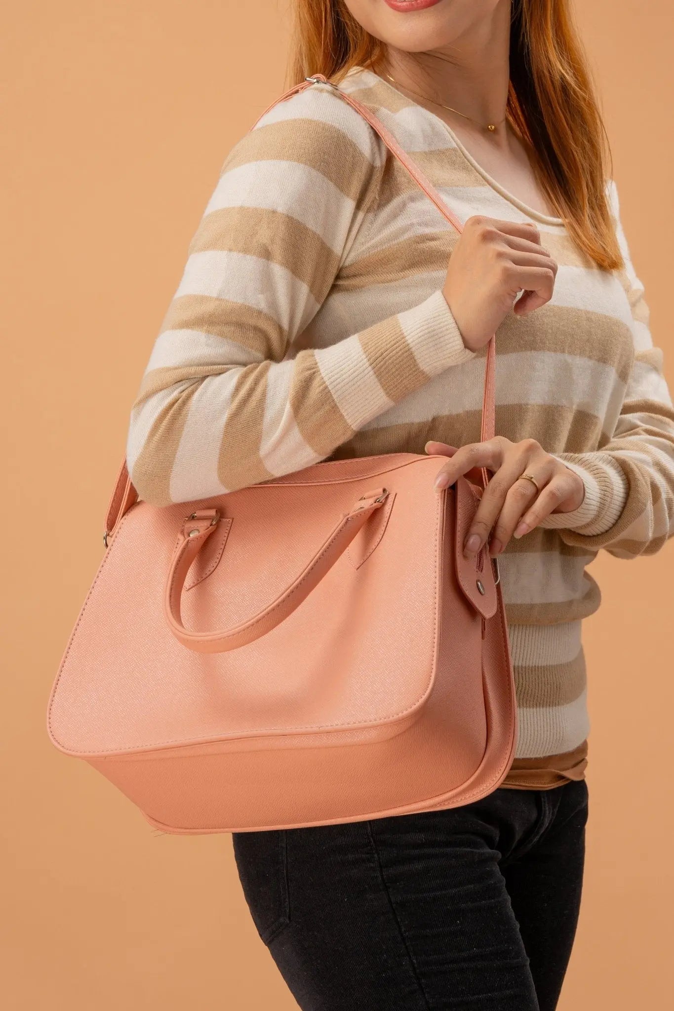 MARGAUX Classic Handbag with Sling in Salmon Pink - Mariqueño