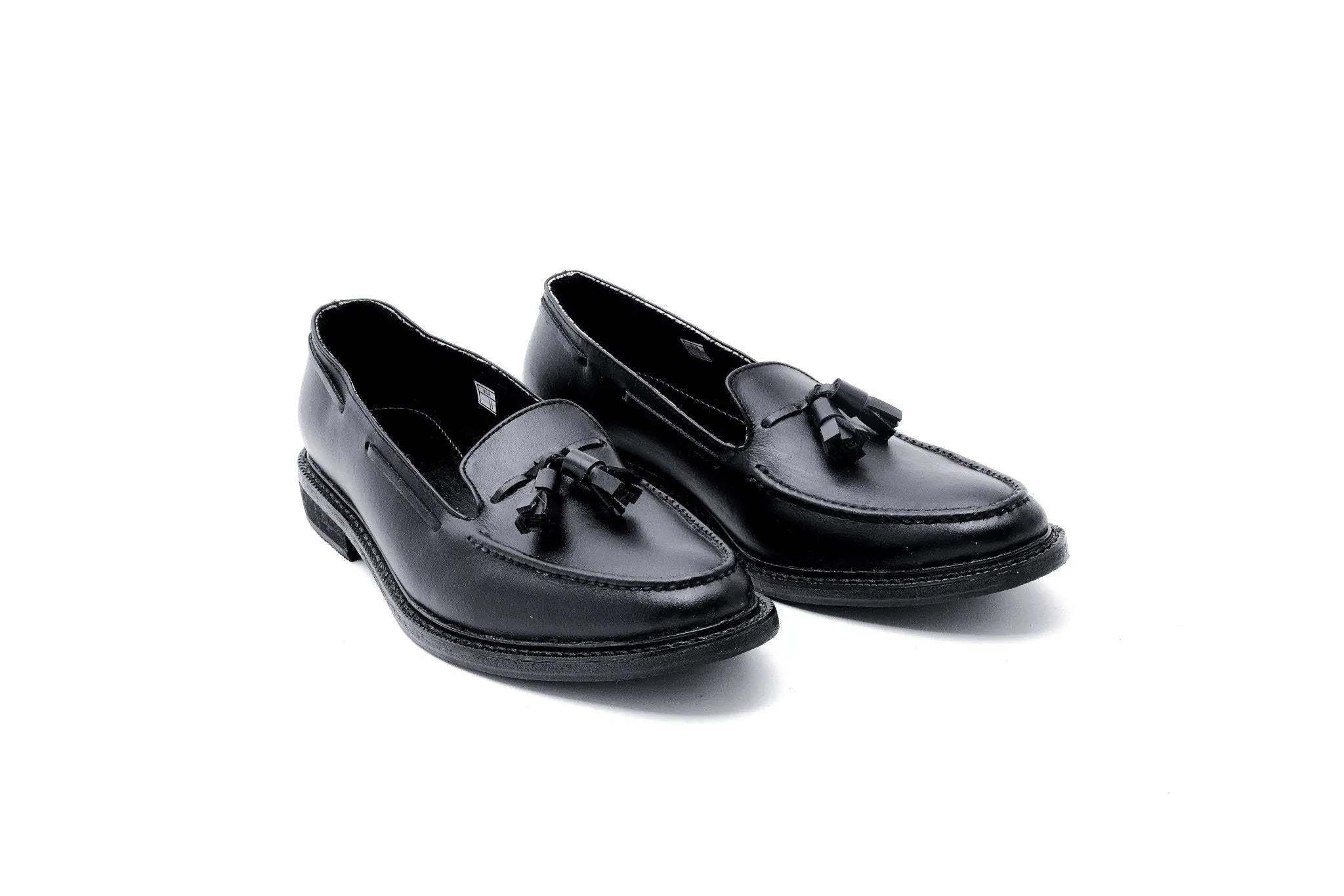 ENRIQUE Tassel Loafer - Black - Mariqueño