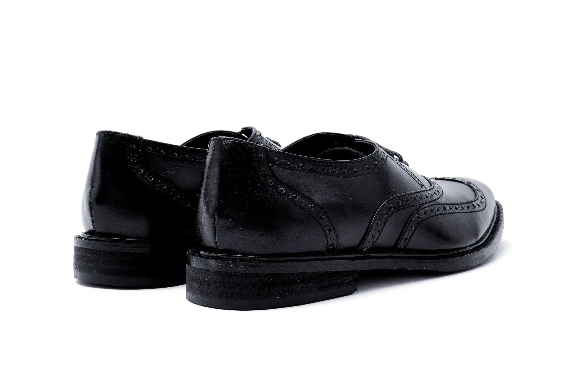 GUEVARRA Wingtip Oxford - Black - Mariqueño