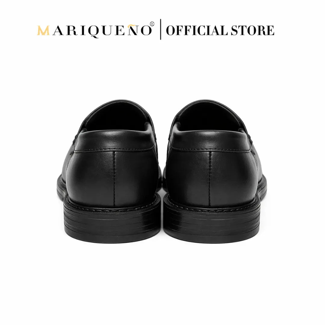 Black leather shoes with 'Mariqueno' branding on a white background
#color_black