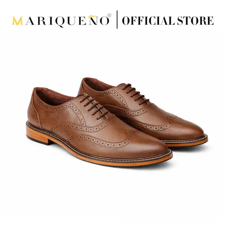 Walnut brown leather oxford wingtip shoes with 'Mariqueno' branding on a white background
#color_walnut