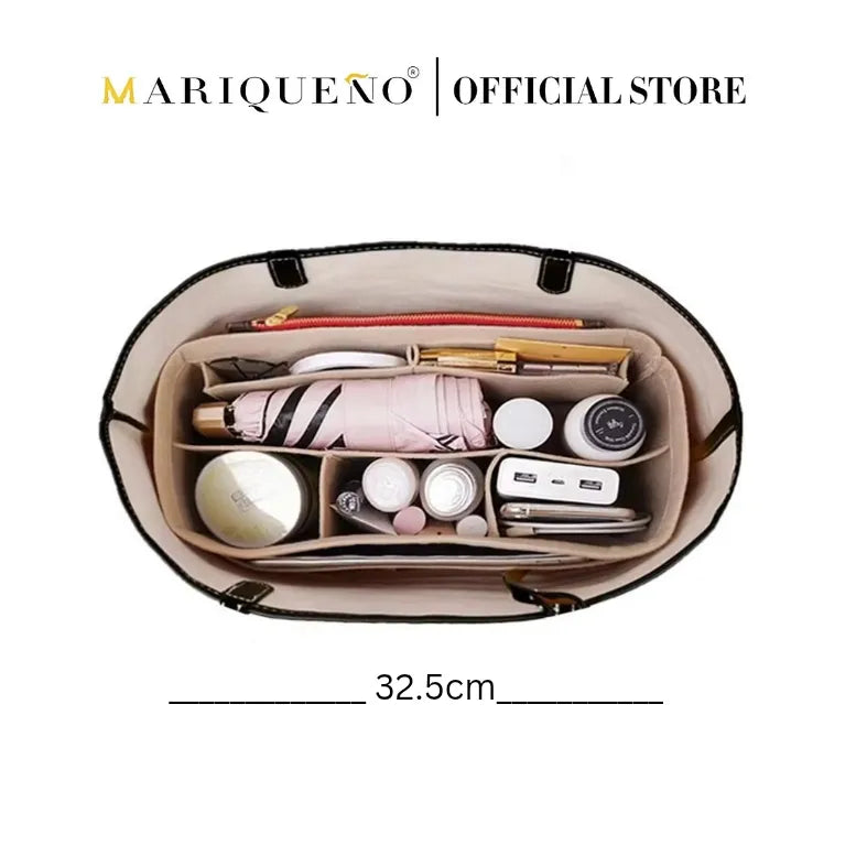 Organized handbag with items and dimensions labeled, featuring the Mariqueno brand.
#color_cream