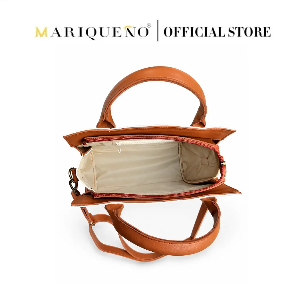Brown handbag with open design on a white background, featuring the brand 'Mariqueno'.
#color_off white