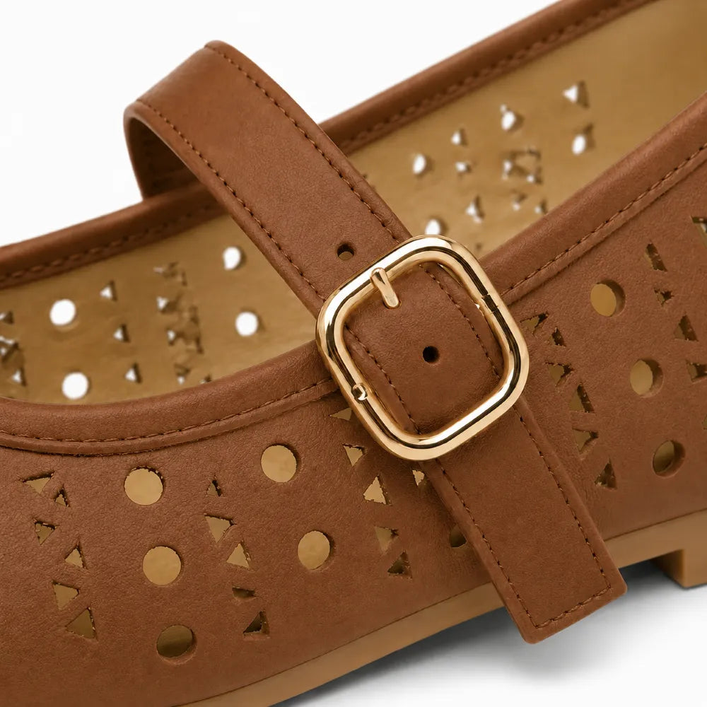 #color_mocha brown